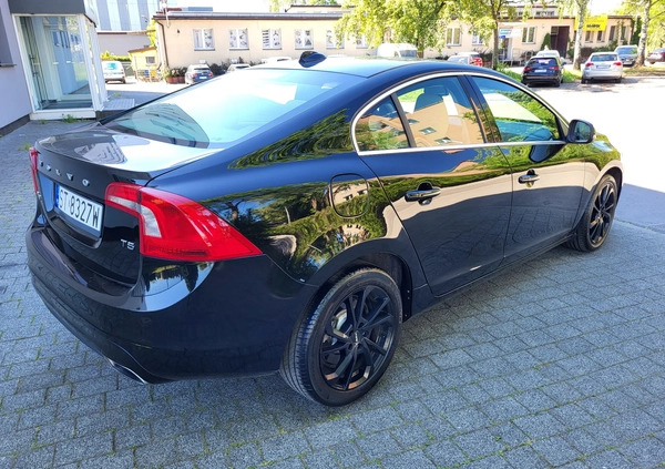 Volvo S60 cena 52900 przebieg: 100000, rok produkcji 2015 z Świętochłowice małe 154